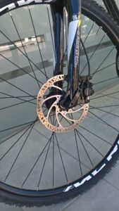 Trekkingbike Vorderrad Detail